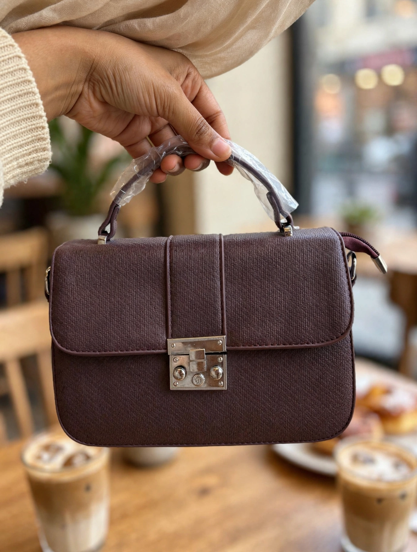 handbag cafe lifestyle handbag cafe lifestyle